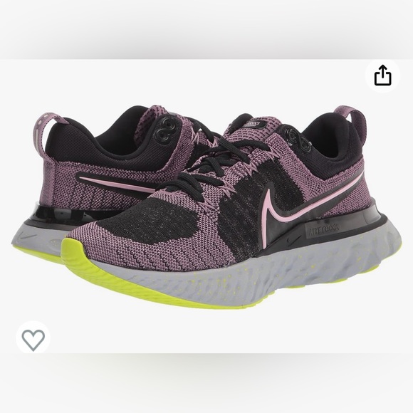 Nike Women's React Infinity Run
Flyknit 2 Running Shoes - Picture 3 of 7